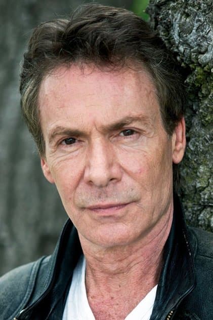 Robin Sachs